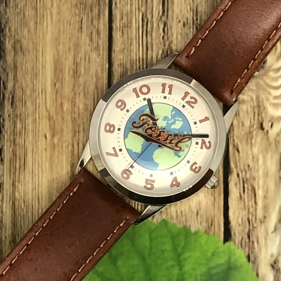 Fossil Accessories - Vintage Fossil World Globe Watch